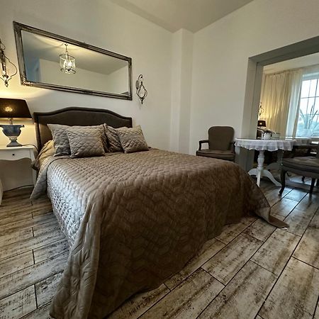 Apartamencik Krolewiecka مارونجوفو المظهر الخارجي الصورة