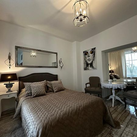Apartamencik Krolewiecka مارونجوفو المظهر الخارجي الصورة